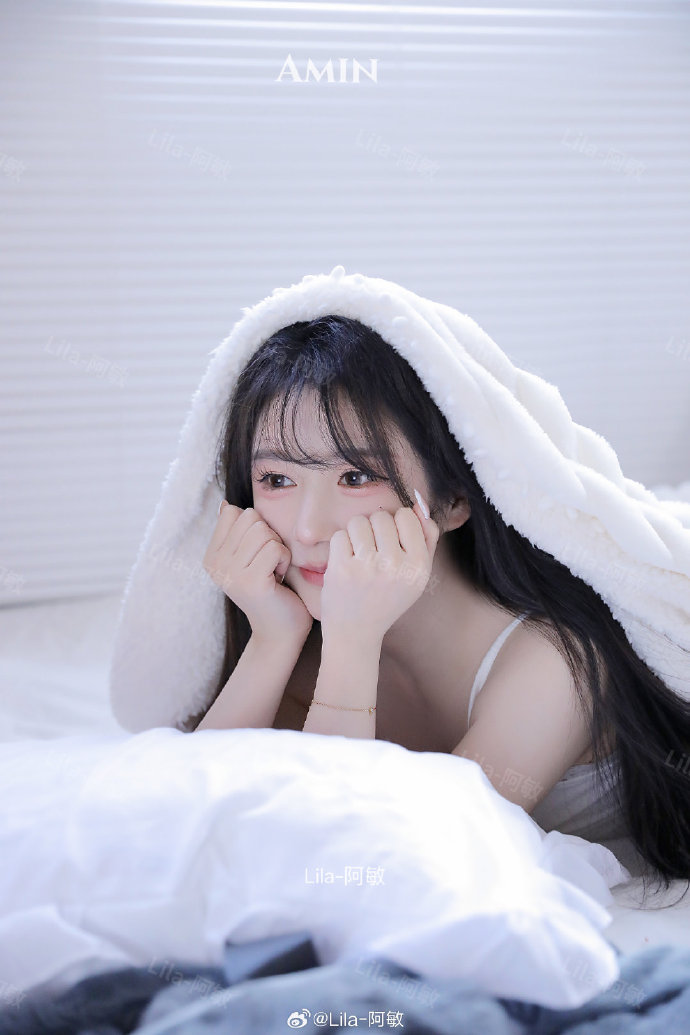 小小绘vlog首页主视觉